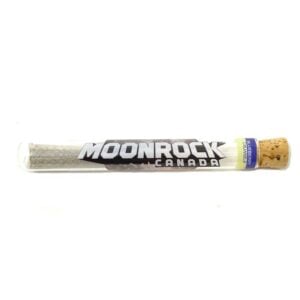 Moonrock Canada pre-roll in blueberry crumble flavour